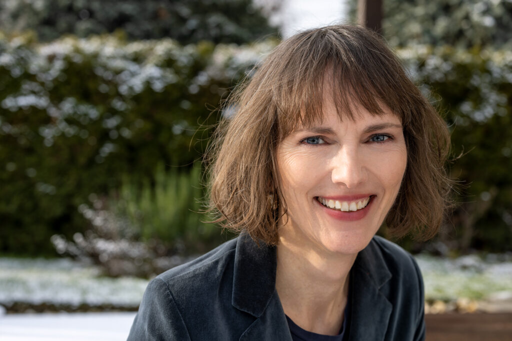 Portrait Schrittesser Elke