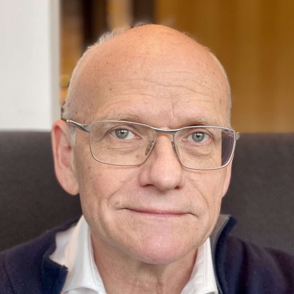 Portrait of Univ.-Doz. Mag. Dr. Klaus Puhl